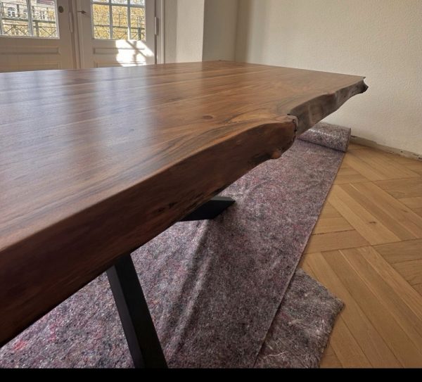 Esstisch Baumkante + Massivholz Akazie – Bild 2