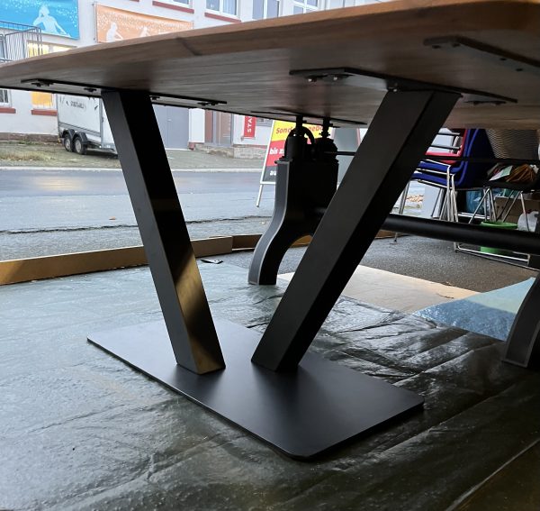 Esstisch Tisch + Massivholz Akazie
+ Echte Schweizer Kante – Bild 9