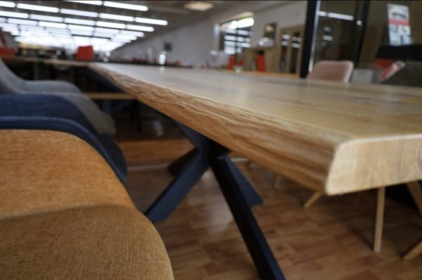 Esstisch Tisch +Massivholz
Eiche VOLL 4cm
+Baumkante +Epoxidharz – Bild 5