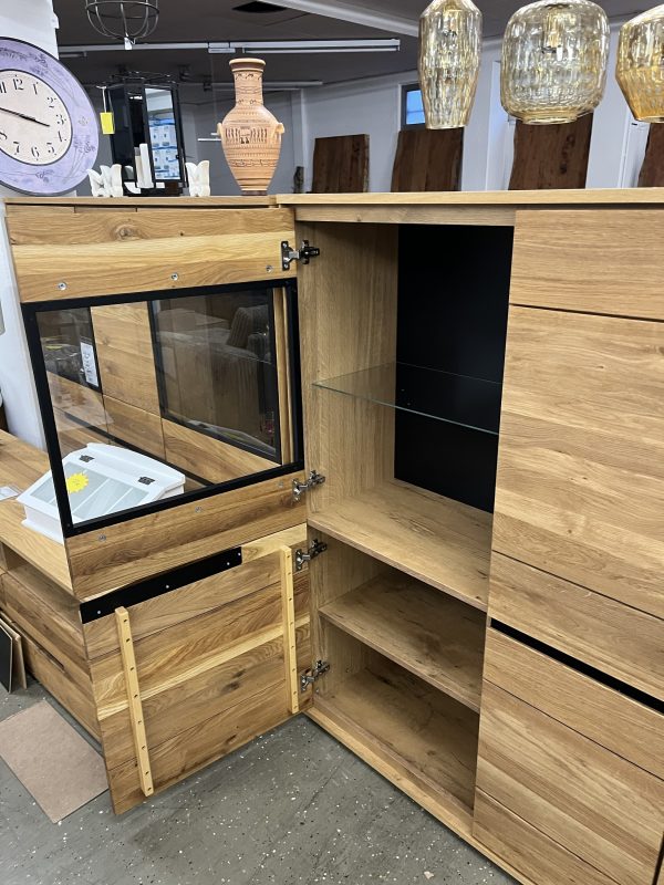Highboard Kommode Vitrine Front
Massivholz Eiche – Bild 3