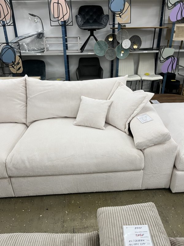 Big-Sofa Wohnlandschaft XXL Mega Sofa
+ Hocker in Cord – Bild 3
