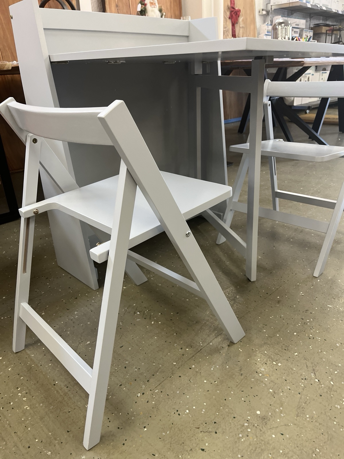 Tisch mit Stühle Das kompakte Esszimmer-Set in hellgrau Neu ! – Bild 16