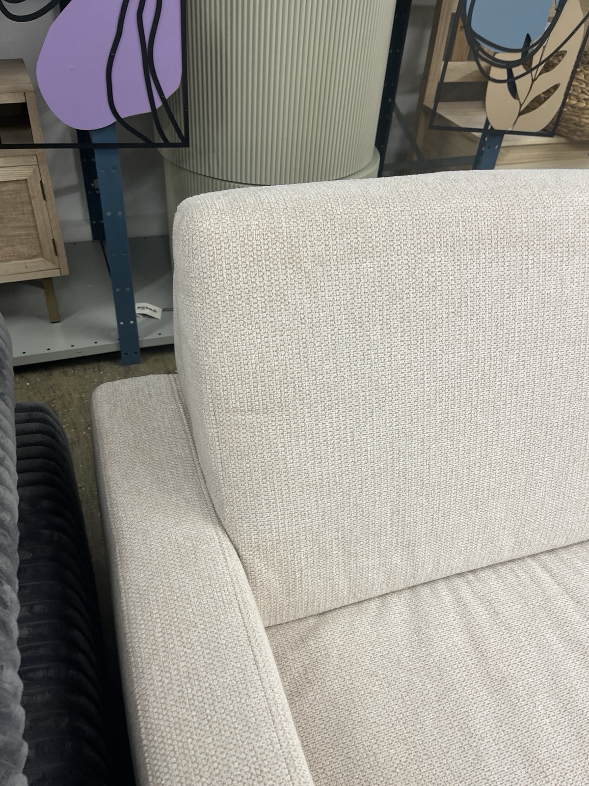 Ecksofa mit Holzfüßen Récamiere links und rechts montierbar ! – Bild 6