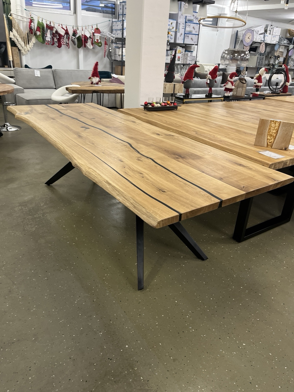 Esstisch Tisch +Massivholz Eiche VOLL 4cm +Baumkante +Epoxidharz 260x100 cm – Bild 2