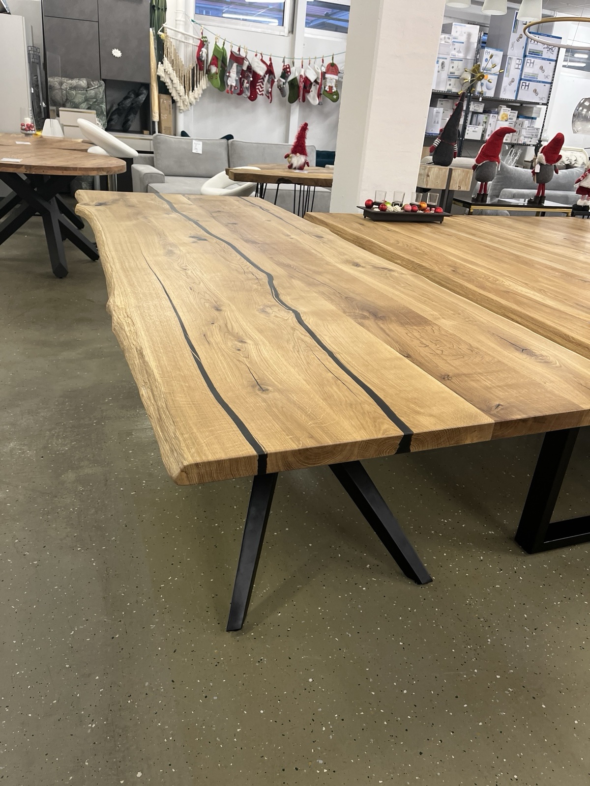 Esstisch Tisch +Massivholz Eiche VOLL 4cm +Baumkante +Epoxidharz 260x100 cm – Bild 3