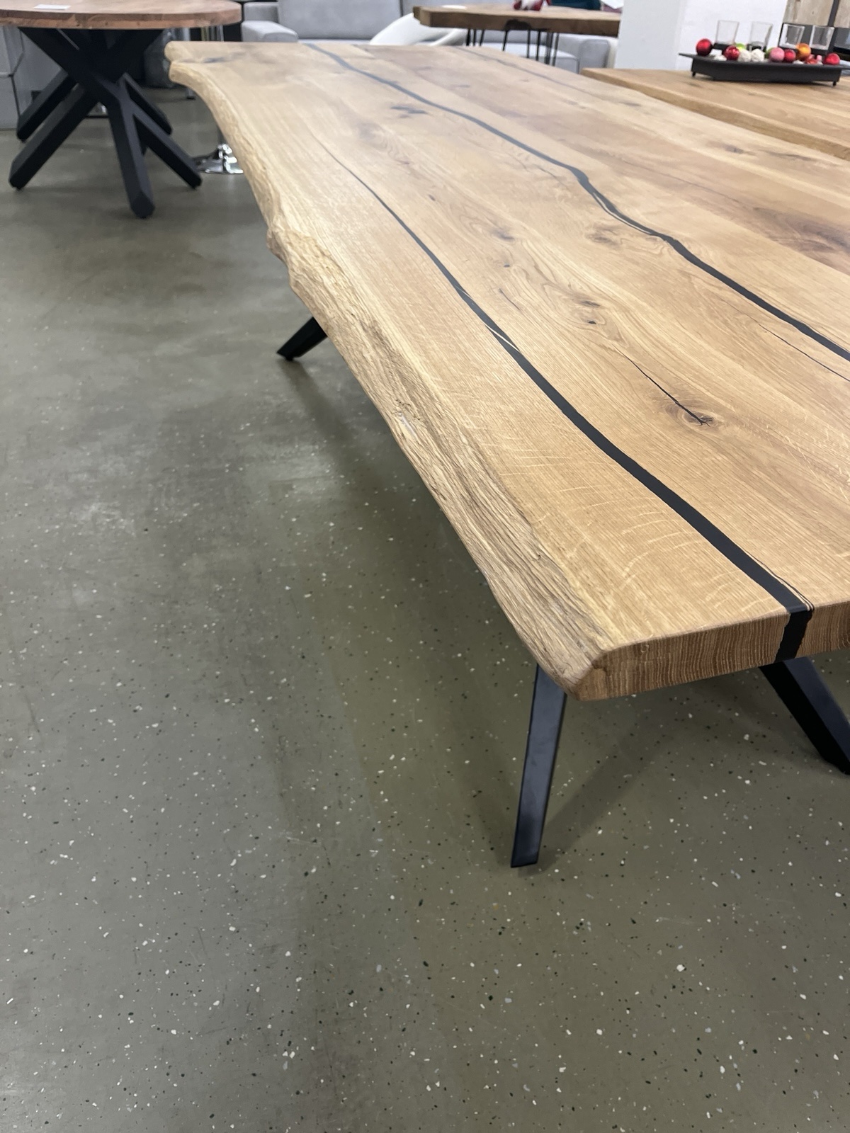 Esstisch Tisch +Massivholz Eiche VOLL 4cm +Baumkante +Epoxidharz 260x100 cm – Bild 5