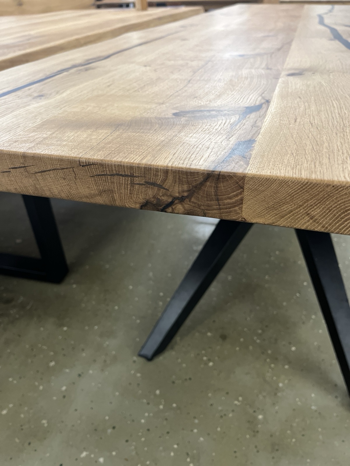 Esstisch Tisch +Massivholz Eiche VOLL 4cm +Baumkante +Epoxidharz 260x100 cm – Bild 12