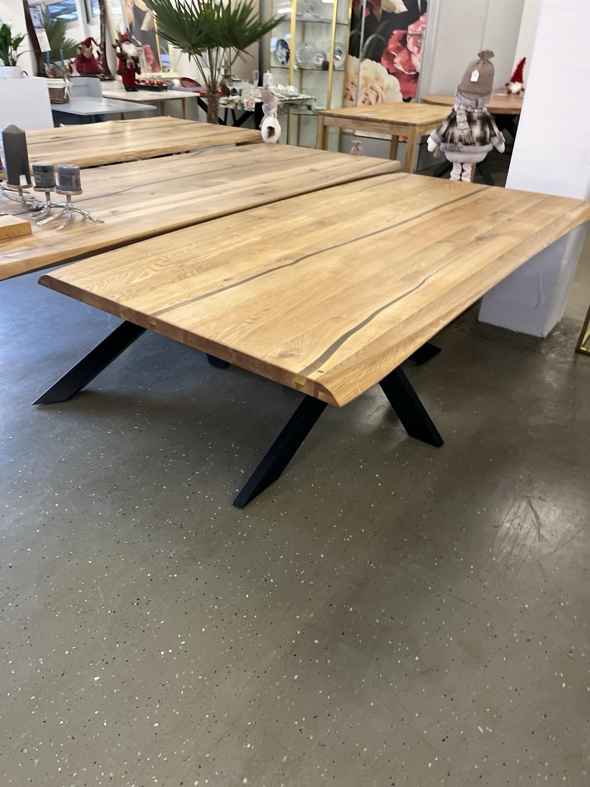 Esstisch Tisch + Massivholz Eiche 200x100x75 Epoxidharz mit Stern / Doppel X und U Gestell – Bild 2