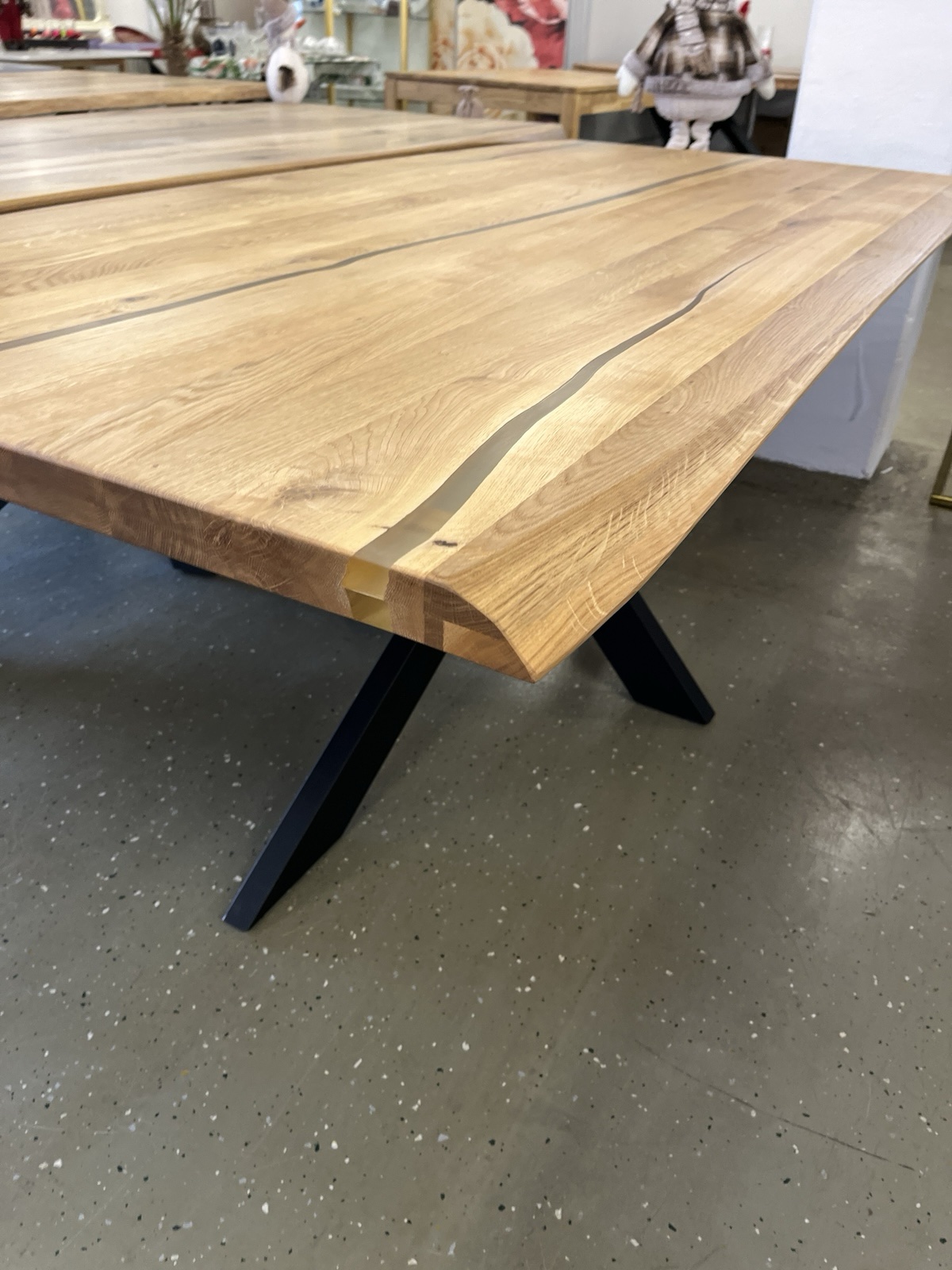 Esstisch Tisch + Massivholz Eiche 200x100x75 Epoxidharz mit Stern / Doppel X und U Gestell – Bild 5