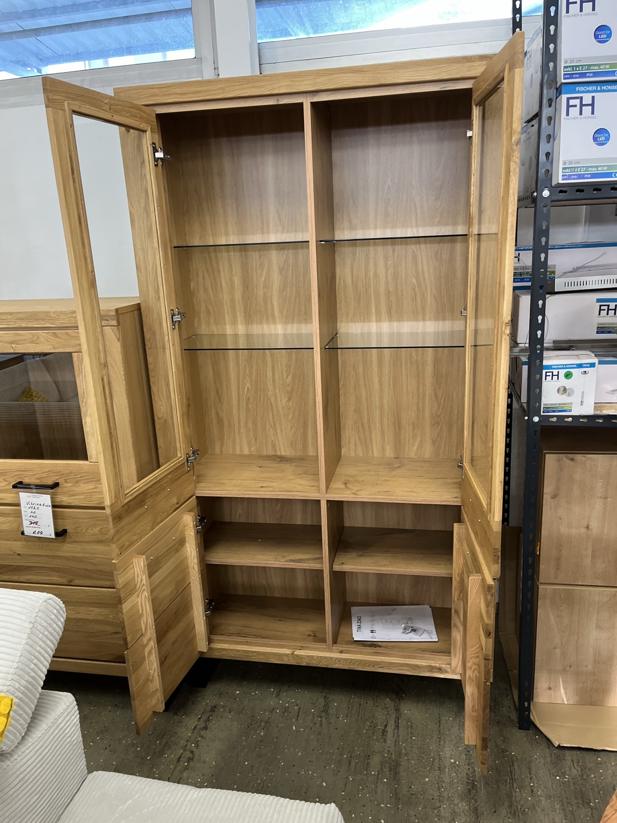 Vitrine Doppelvitrine + Soft-Cose 200x109 cm Front Massivholz Eiche 599€ – Bild 6