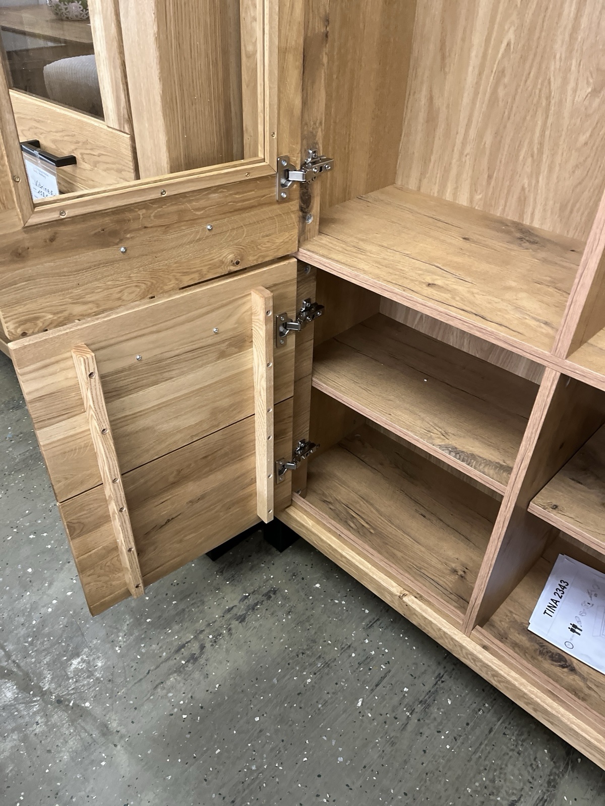 Vitrine Doppelvitrine + Soft-Cose 200x109 cm Front Massivholz Eiche 599€ – Bild 8