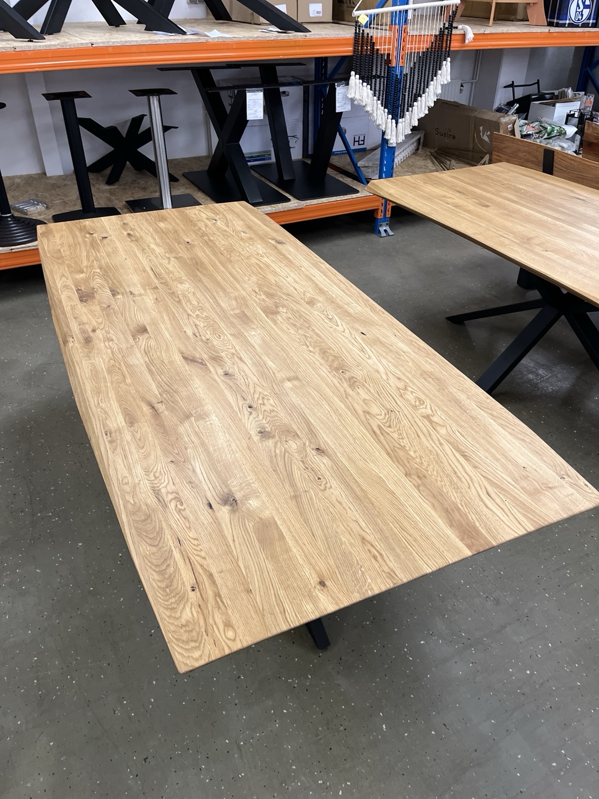 Esstisch aus Wildeiche Massiv Vollholz mit Schweizerkante 200x100x75 cm 40 mm Stark Gedoppelte Plate – Bild 5